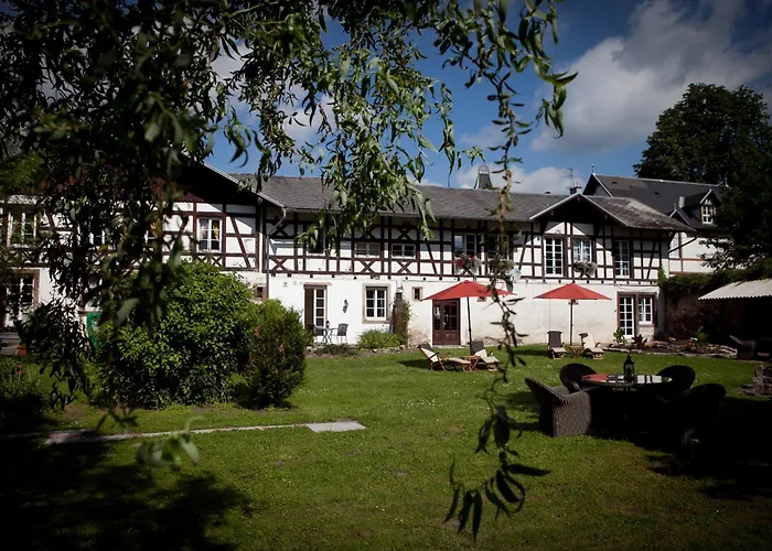 3-Sterne-Hotel: Chateau De Pourtales